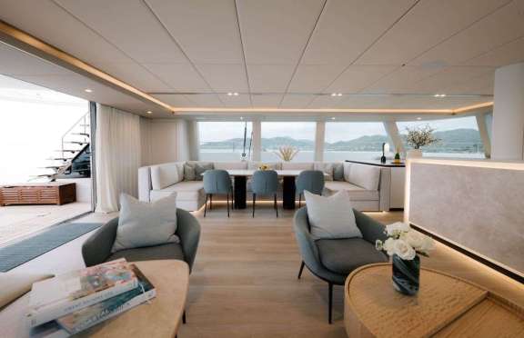 Image of ENTRE4 yacht #3