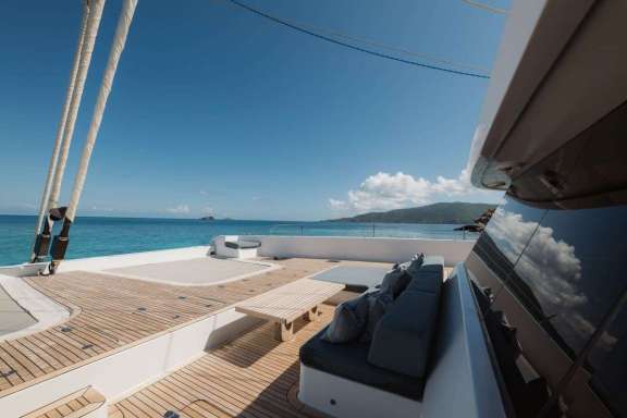 Image of ENTRE4 yacht #4