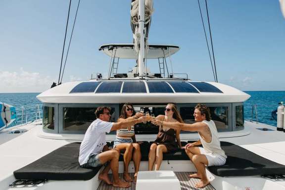 Lounges on the bow
