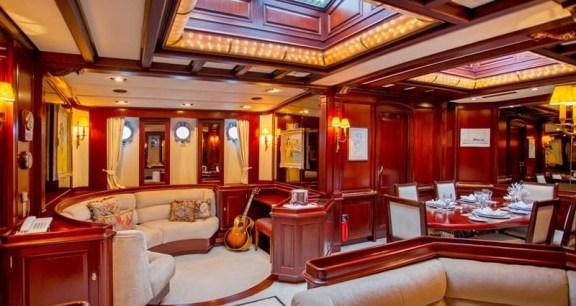 GLORIA Sailing yacht - Salon