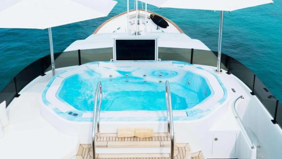 Image of GRAND ILLUSION yacht #3