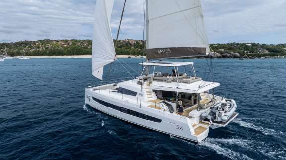 Image of HIGH 5 yacht #2