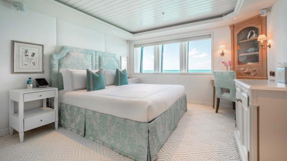 Staterooms - Guest Double