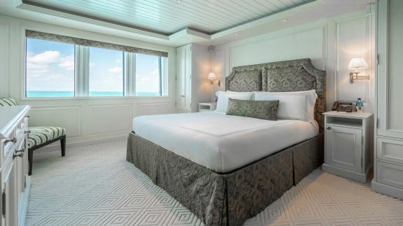 Staterooms - Guest Double