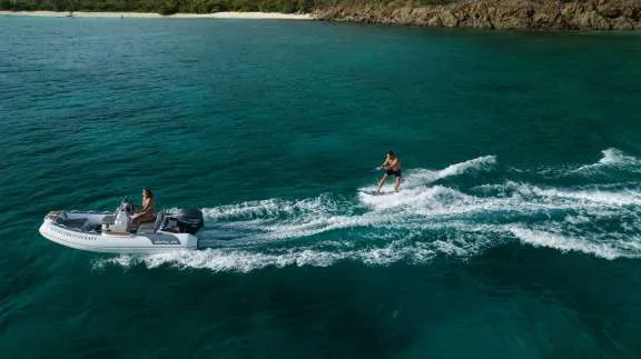 Image of HYDROTHERAPY yacht #19