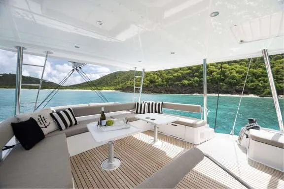 Image of HYDROTHERAPY yacht #6