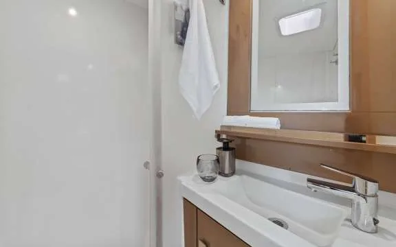 Image of IARA yacht #16