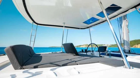 Flybridge lounge area