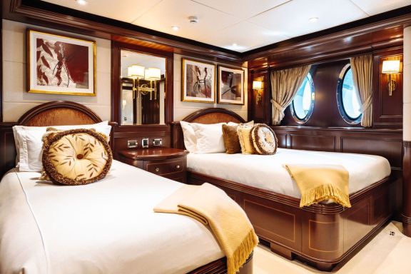 Image of LADY BETH yacht #21