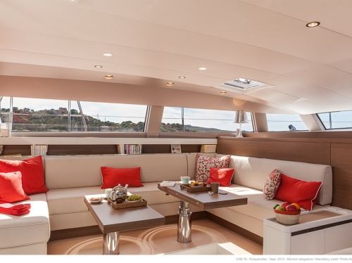 Sail Yacht LEO - Salon Seating