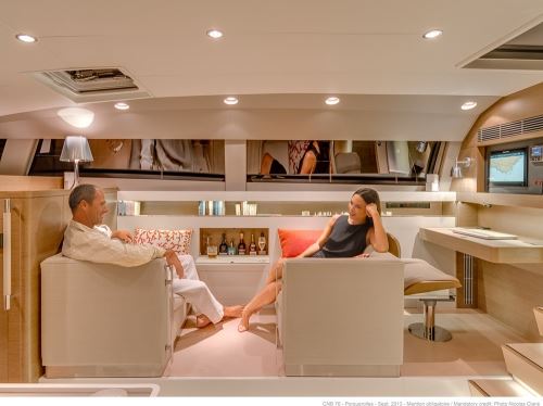 Sail Yacht LEO - Salon Couches
