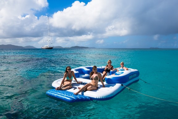 SY MARAE - Floating island