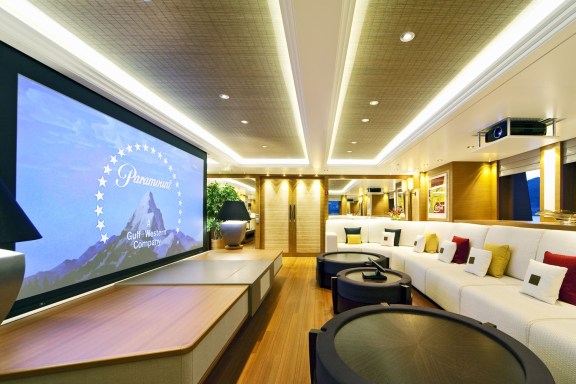 Yacht MARY JEAN II By ISA - Movies