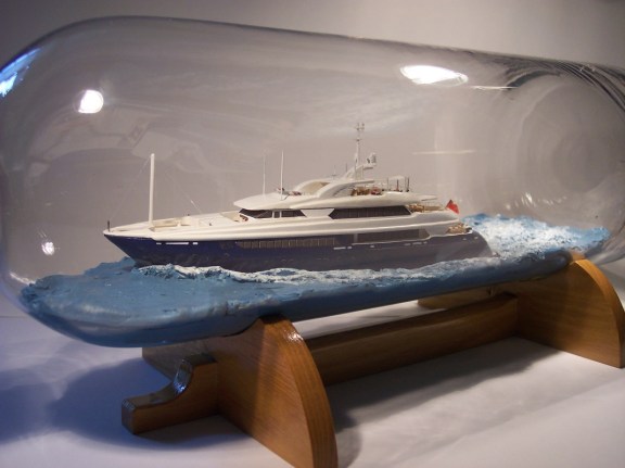 Yacht MARY JEAN II By Ship In Bottles