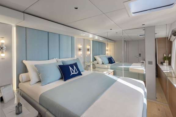 Guest cabin