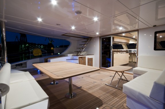 Catamaran MUSE - Cockpit 2