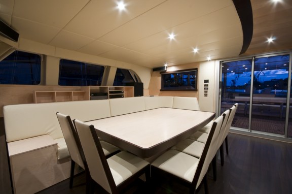 Catamaran MUSE - Dining