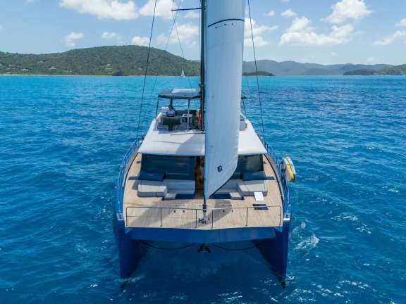 Image of Perfect Moon yacht #15