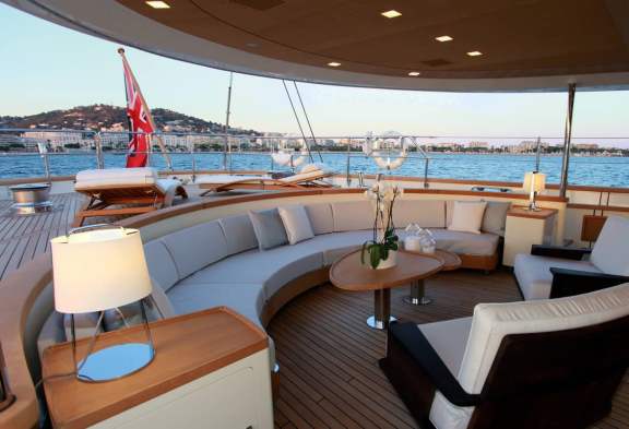 PERSEUS Aft Deck Salon