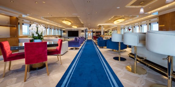 QUEEN MIRI Luxury Charter Super Yacht Neorion 92M Custom Salon Seating