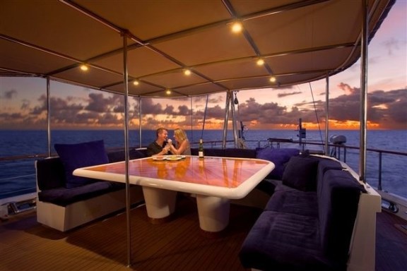 The 35m Yacht QUEEN SOUTH