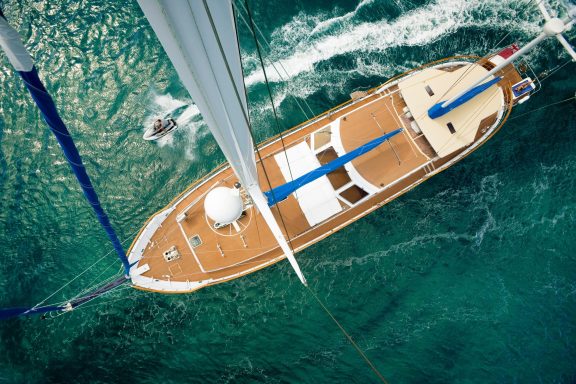 QUEEN SOUTH III Aerial