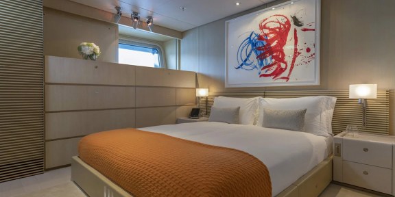 RED DRAGON Luxury Sailing Charter Alloys Yacht 51M Double Cabin Bed