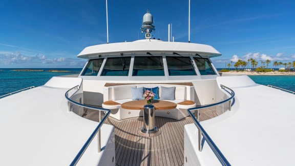 Image of REVERIE yacht #12