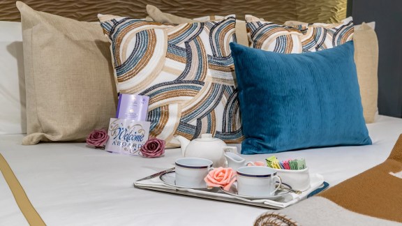 Image of REVERIE yacht #37