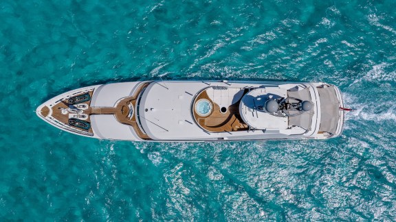Image of REVERIE yacht #4