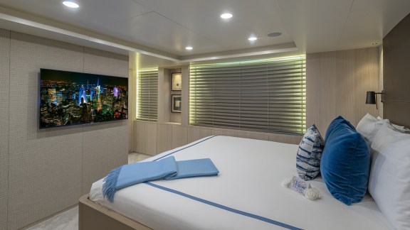 Image of REVERIE yacht #51