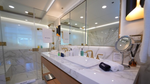 Image of REVERIE yacht #62