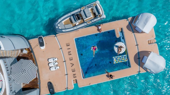 Image of REVERIE yacht #71