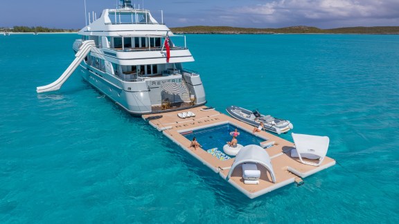 Image of REVERIE yacht #73