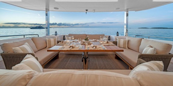 RIO Horizon FD90 For Charter (8)