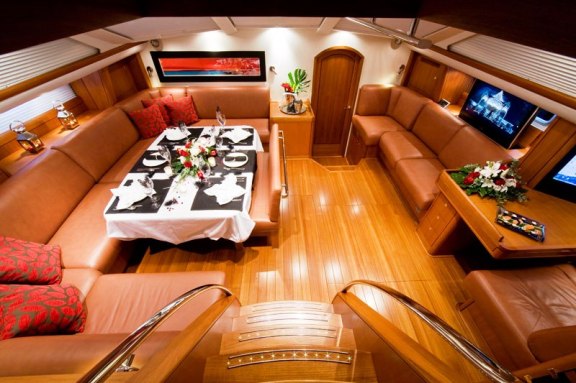 Stravaig - Salon and Dining