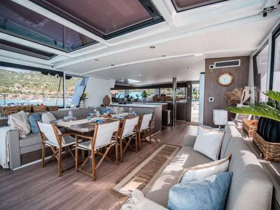 Image of Southern Queen yacht #2