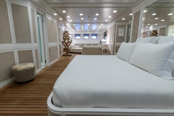 Image of SPIRIT OF THE C’s yacht #27