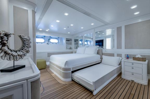 Image of SPIRIT OF THE C’s yacht #31