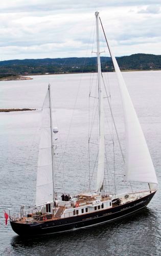 SUNNY HILL - Aft View