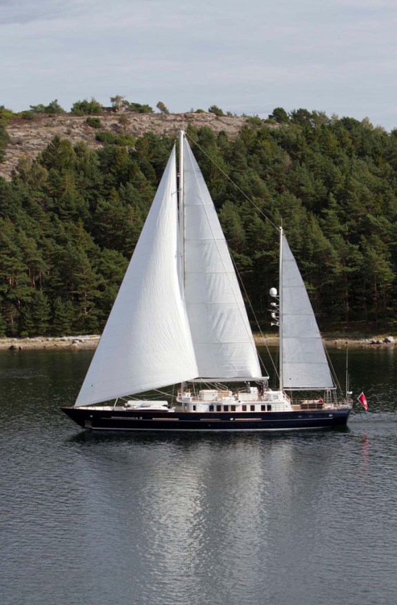 Sunny Hill - Exterior