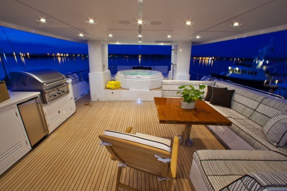 The 26m Yacht VIVIERAE