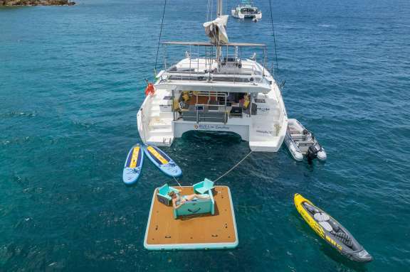 Image of WALK’N ON SUNSHINE yacht #19