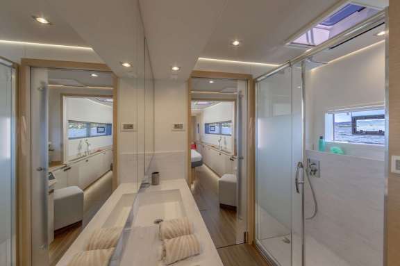 Image of Bliss yacht #13