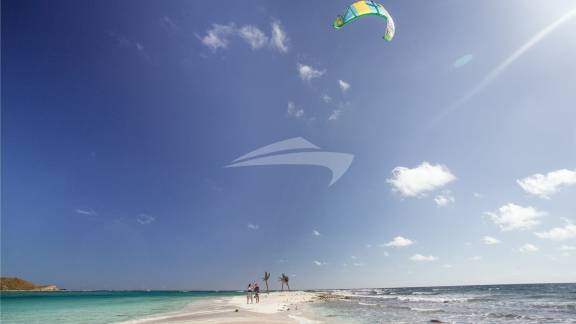 Kiteboarding lesson near Necker Island, BVI