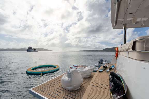 Image of DREAM ON yacht #14