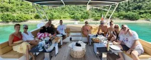 Best BVI Catamarans with 5 Equal Cabins – Ideal for Friend Groups