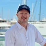 Daniel, charter broker