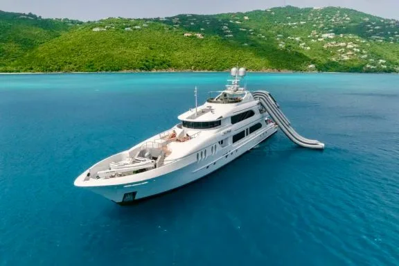Motor Yachts for charter