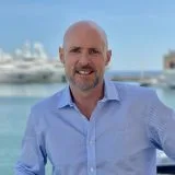 William, charter broker